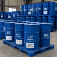 decanoic-acid-capric-acid-200kg-steel-drums-cas-334-48-5 Blue steel drums of decanoic acid (capric acid) CAS 334-48-5, 200kg net weight each, stacked in UET Chemical warehouse