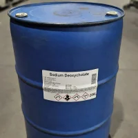 sodium-deoxycholate-cas-302-95-4-200l-industrial-blue-drum-ghs-label Industrial 200L blue drum of Sodium Deoxycholate CAS 302-95-4 with GHS hazard pictograms, designed for safe chemical export and reliable bulk industrial supply.